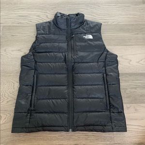 Men’s North Face Vest